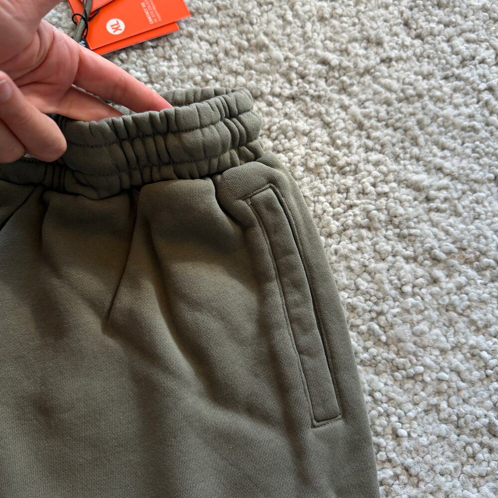 Men's YoungLA 112 CottonGymShorts, XL, NWT, OliveWash - Picture 6 of 8